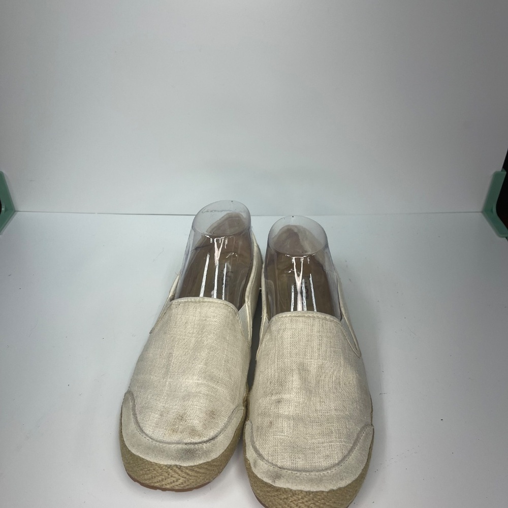 UGG Delizah Slip-On Shoes – Women’s Size 9 – Off White - Picture 3 of 8